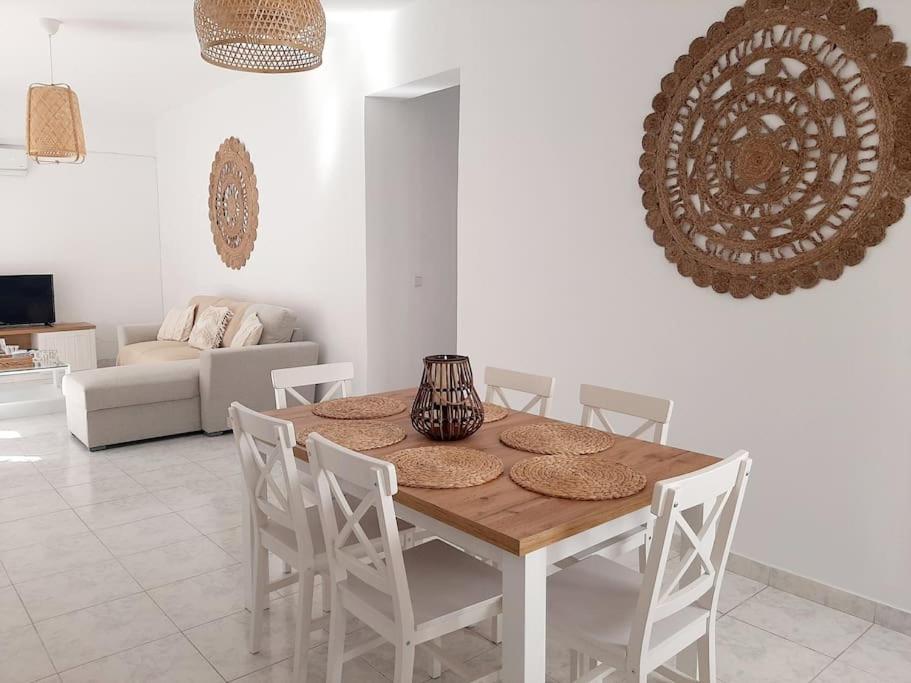 Annika'S Summer Dream Livadia  ภายนอก รูปภาพ